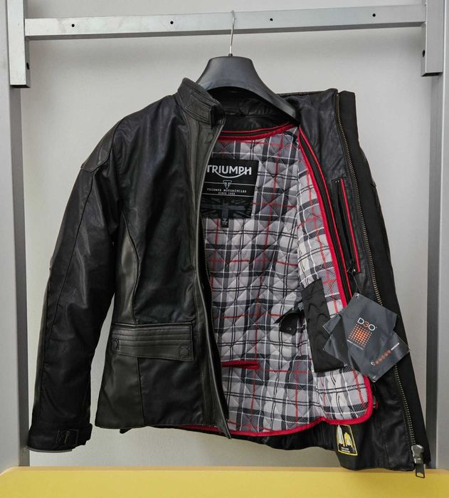 НОВО два модела дамско мото яке TRIUMPH Размер: XS, S