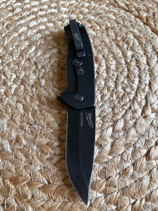 Нож Milwaukee Hardline D2