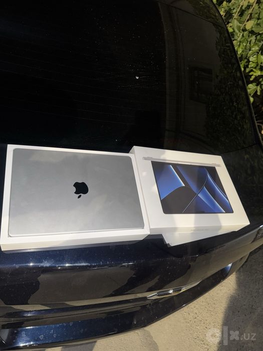 Macbook pro M2 16/512gb