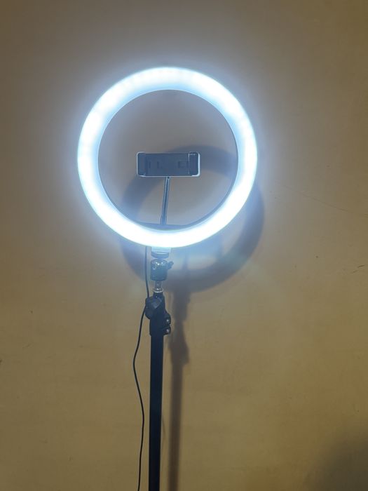 Light ring phone holder pentru tik tok