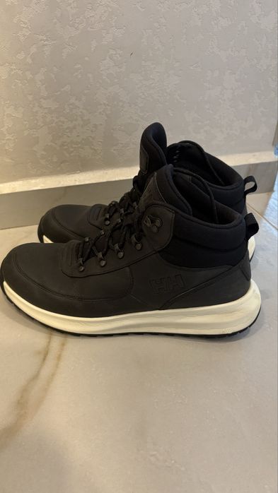 Hally hansen 46 номер