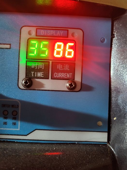 Aparat de sudura in puncte