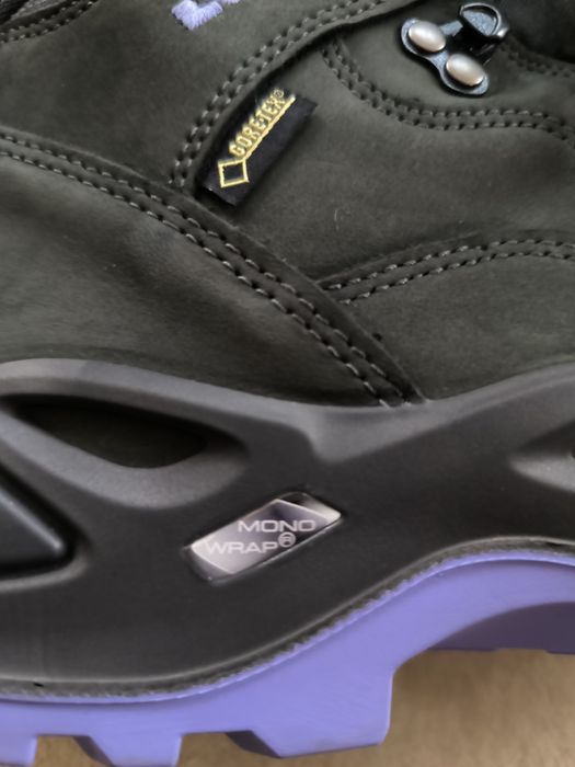 Ghete munte 44.5 Lowa Renegate GTX Miid Gore-Tex. Echipament munte.