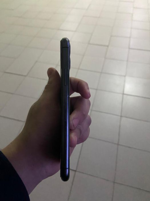 Прадам айфон 11 про или обмен