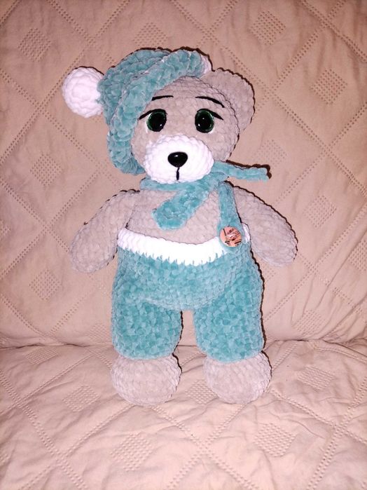 Ръчно плетени  играчки амигуруми.