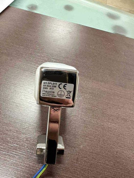 LED Хромирана малка лампа от закалено стъкло - 7бр. без щепсел