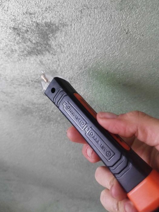 Детектор / тестер за напрежение писалка - 12-1000V AC/DC