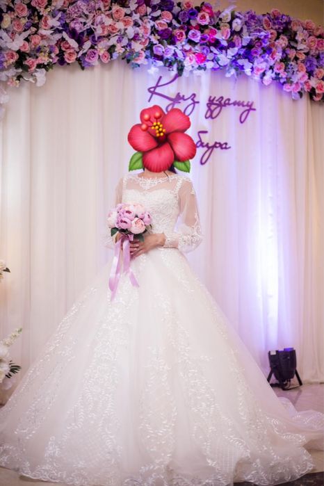 Свадебное платье