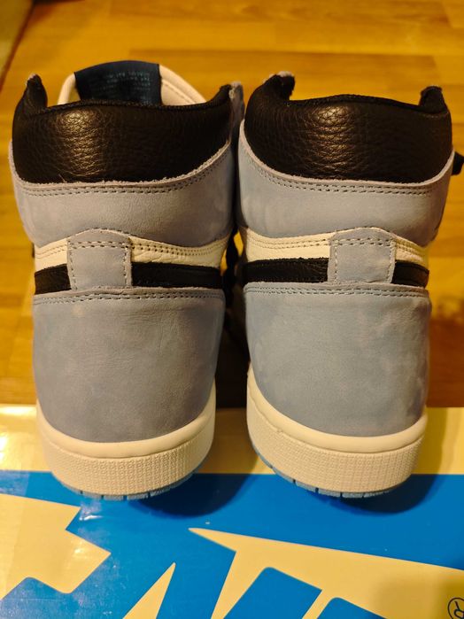 Air Jordan 1 high university blue