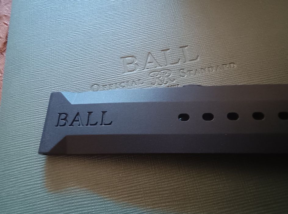 Ball Engineer Hydrocarbon Airborne 42mm