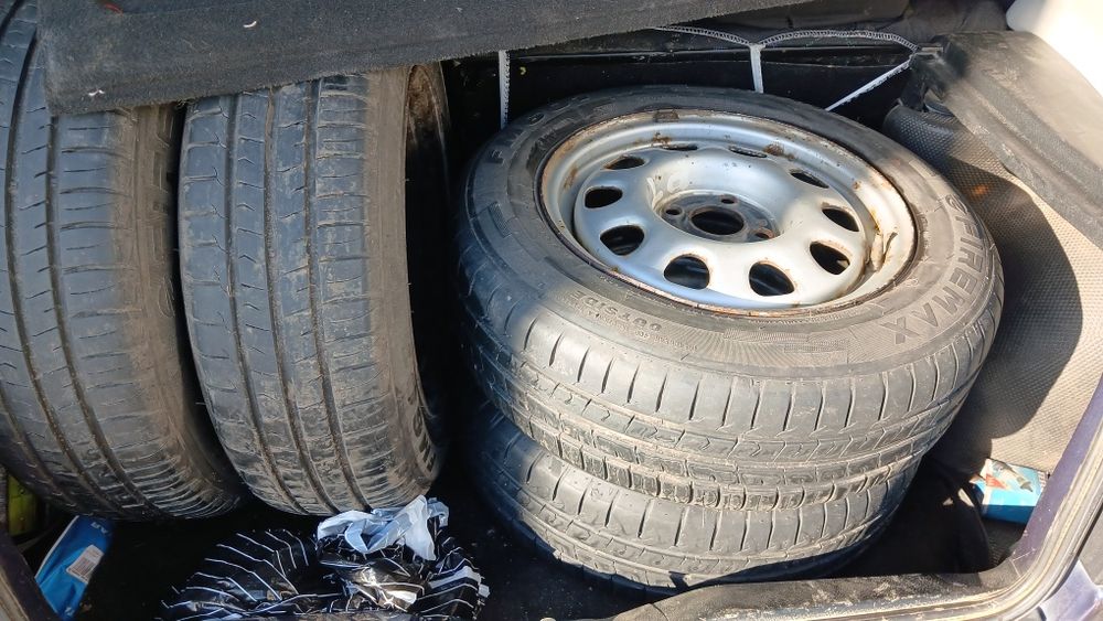 Продам диск с резиной