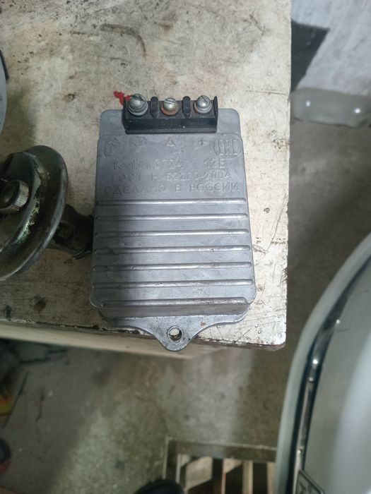 Продам комутатор зил и трамблер