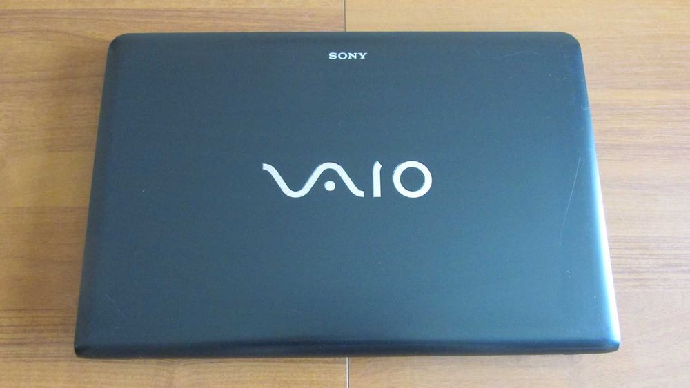 17.3 инча Sony с Intel i7-3612QM,Full HD,SSD,Blu-Rey,подсветка