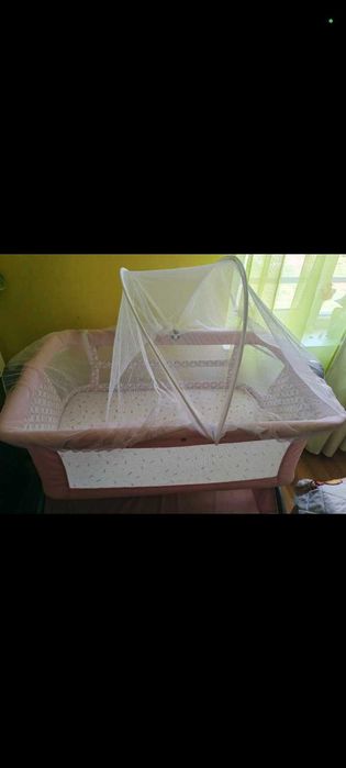 Кошара на лорели на няколко нива