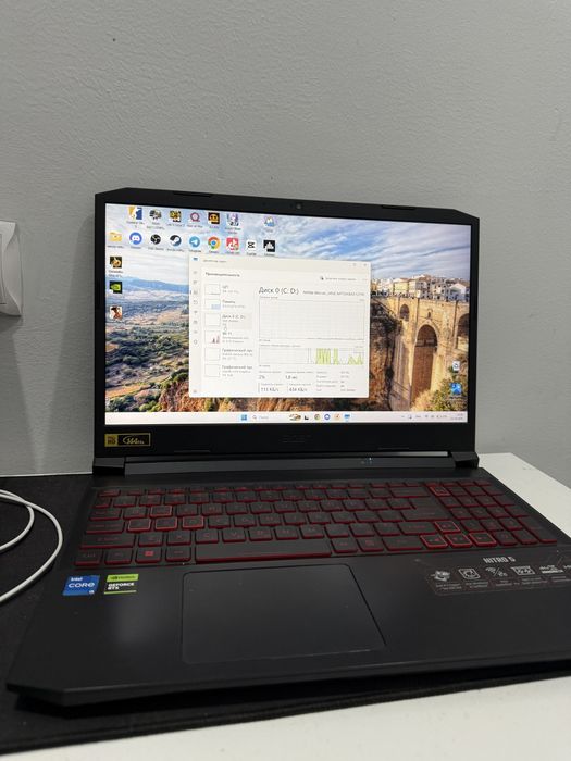 ноутбук Acer Nitro V