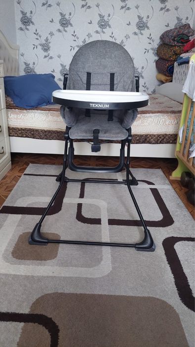 Детский стульчик для кормления