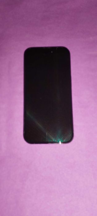 Продавам Iphone 14 pro