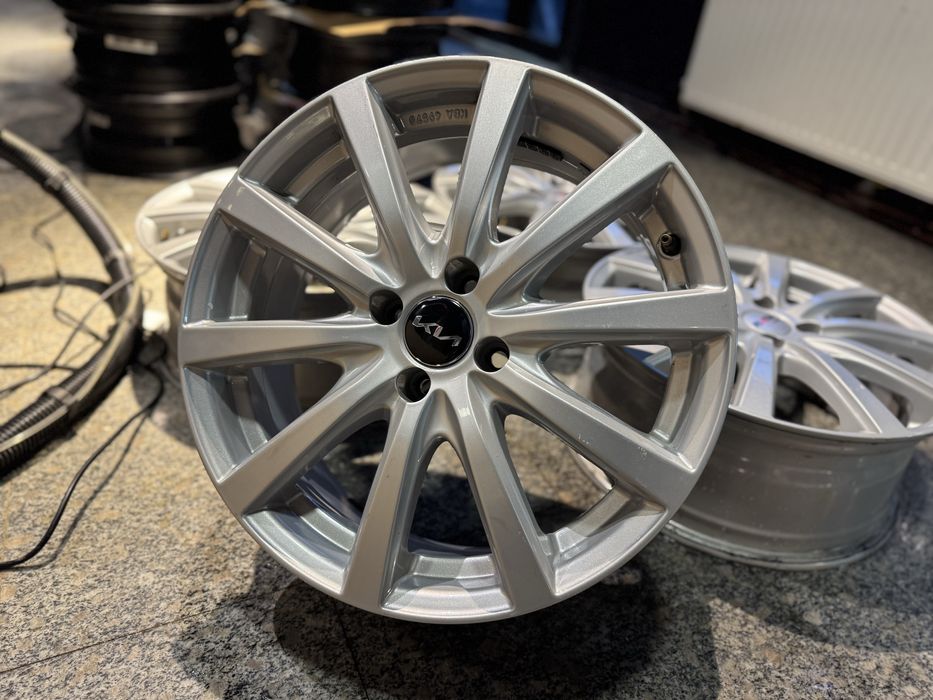 Jante aliaj 17 4x100 dedicate Kia Hyundai Dacia Renault Mazda Honda