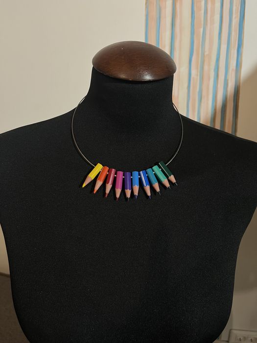 Colier din creioane
