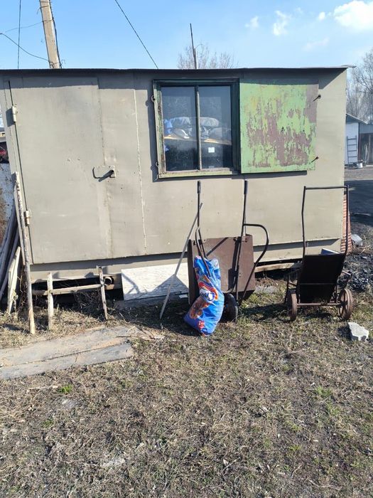 Продам вагончик на трубах