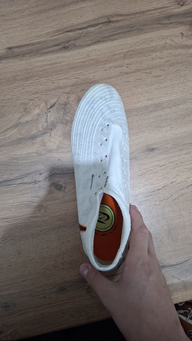 Бутсы Nike Luna phantom (белые)