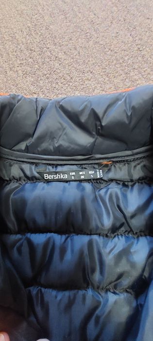 vesta de barbati  S Bershka