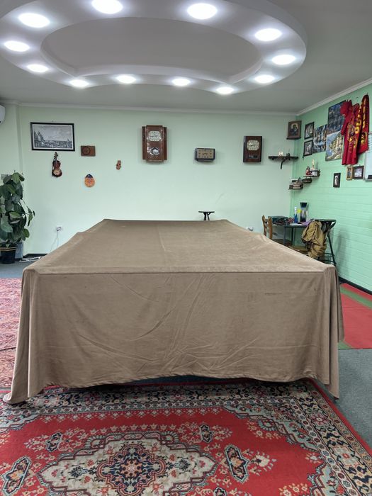 Билльярдный стол