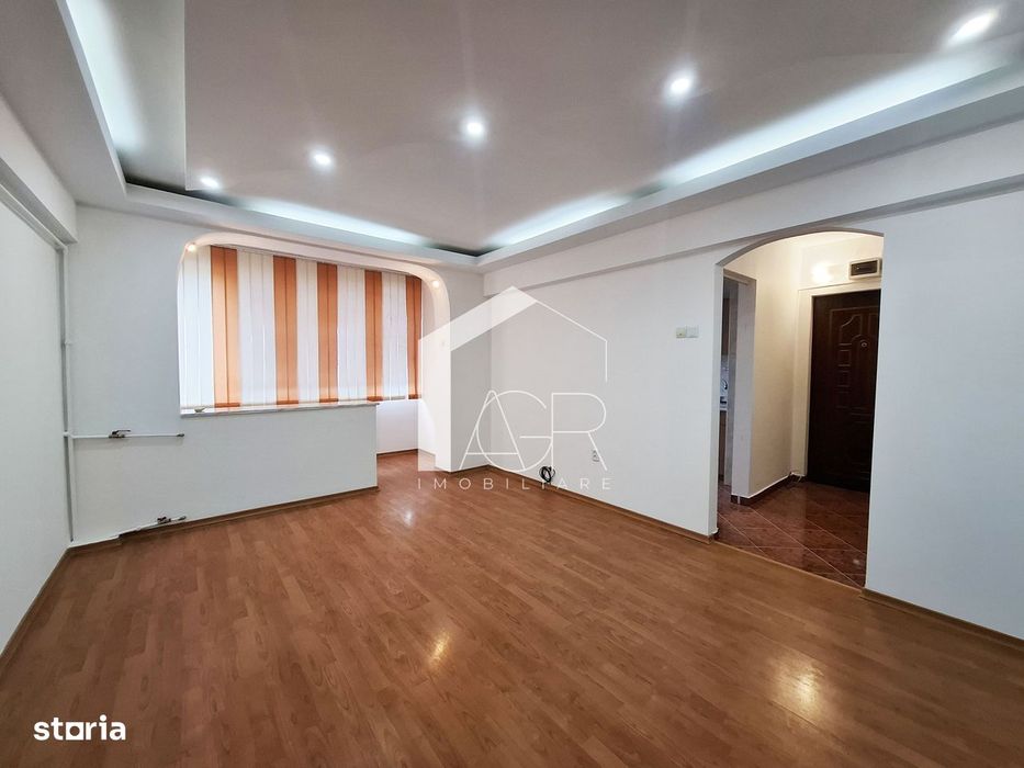 Apartament cu 2 camere, semidecomandat, Ultracentral