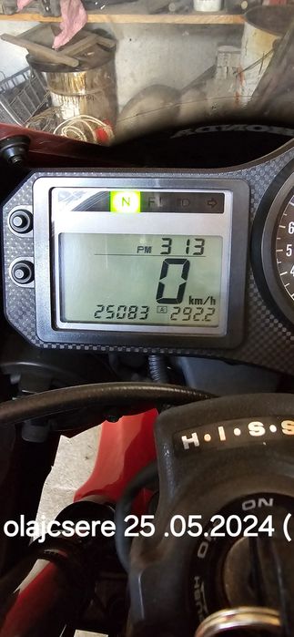 Vand Honda cbr 600f. 25000 km.