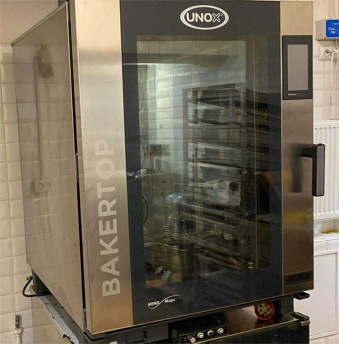 Cuptor profesional patiserie cu dospitor  , Vitrina cofetarie