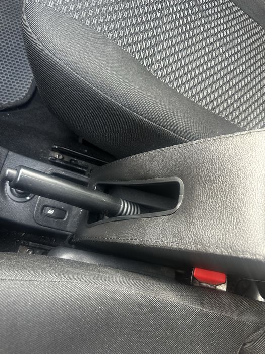 Подлокотник ларгус логон и т д