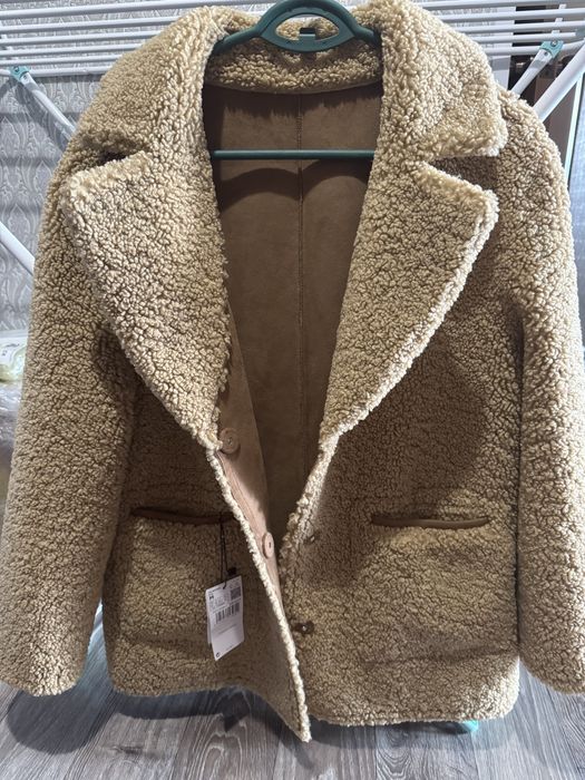 Новая двусторонняя куртка Mango