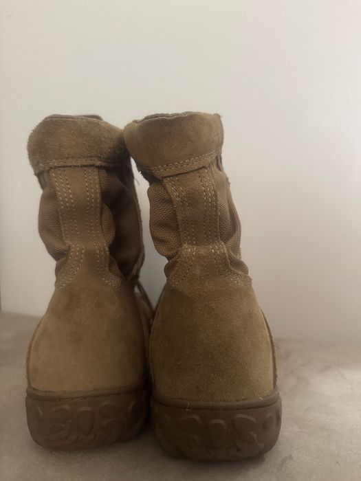 Bocanci militari rocky