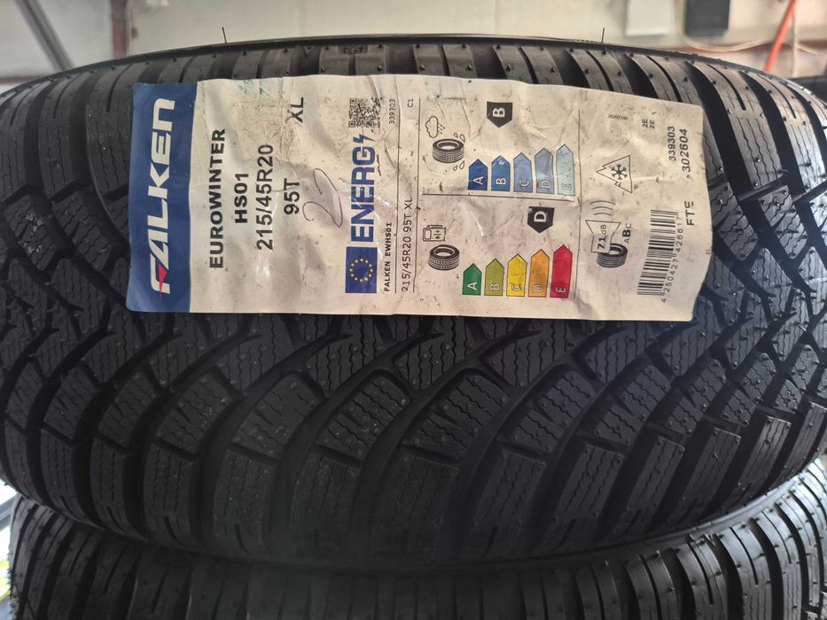 Anvelope M+S IARNA - 215/45/20 95T XL - FALKEN EuroWinter HS01 - NOU - DOT 3623 !