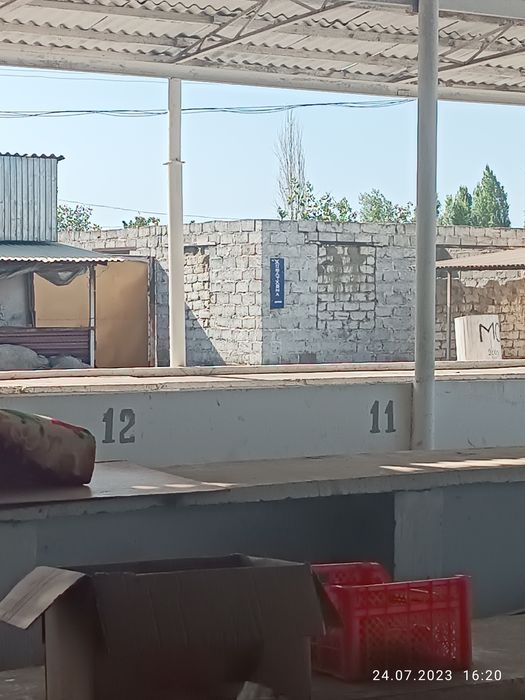 Тайлок туман Богизогон марказида битказилмаган бино сотилади