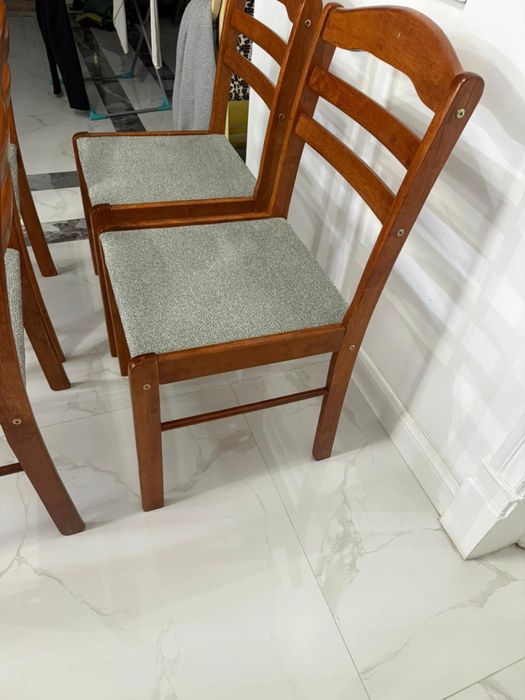 Стулья по 7000 тг