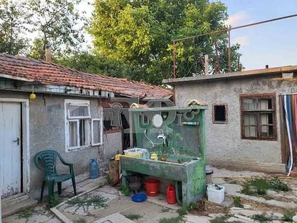 Продава се Къща в с. Крумово, Област Варна - 150 кв.м за 177 €/кв.м - Снимка #3