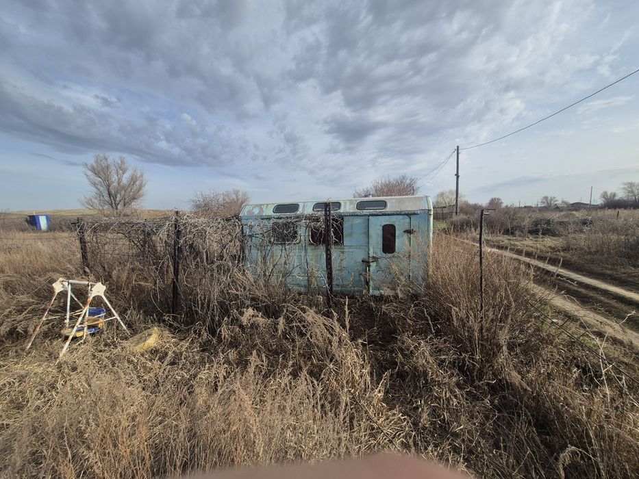 Дача на бутак2. Взади Акжар2