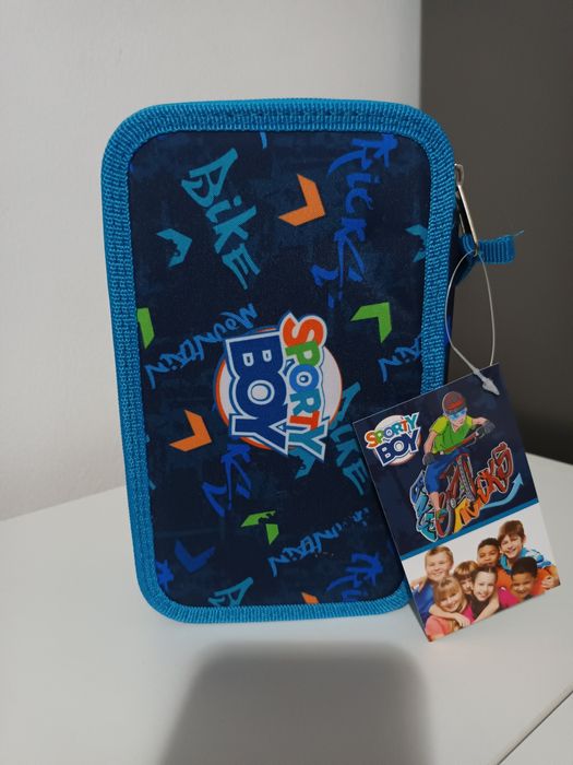 Penar neechipat băieți cu 3 fermoare