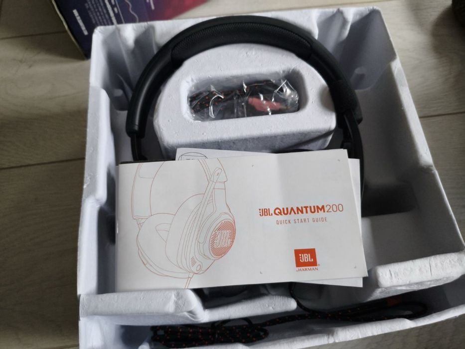 Jbl Quantum 200 геймърски слушалки