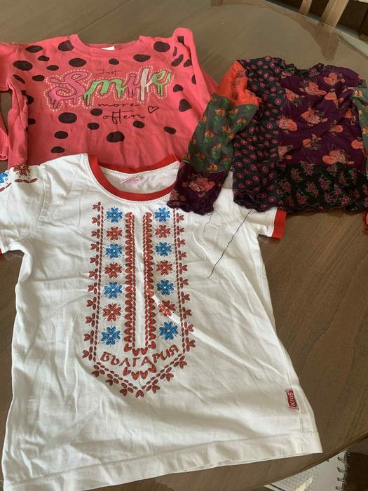 Лот ползвани дрешки за 5-6 г момиче