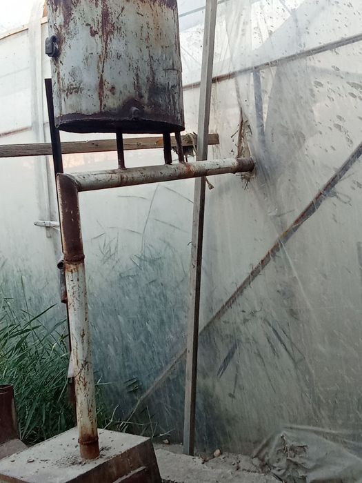 Parnik sotiladi, 5 sotix