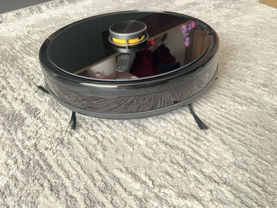 Продам робот пылесос Realme techlife robot vacuum