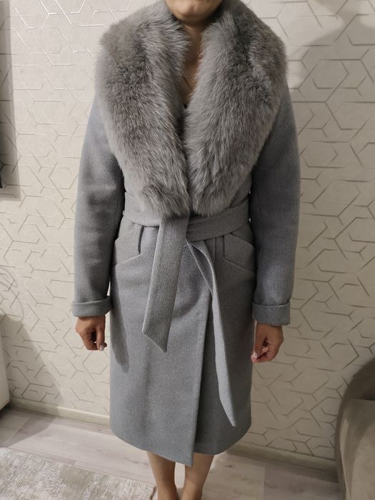 Продам пальто женское