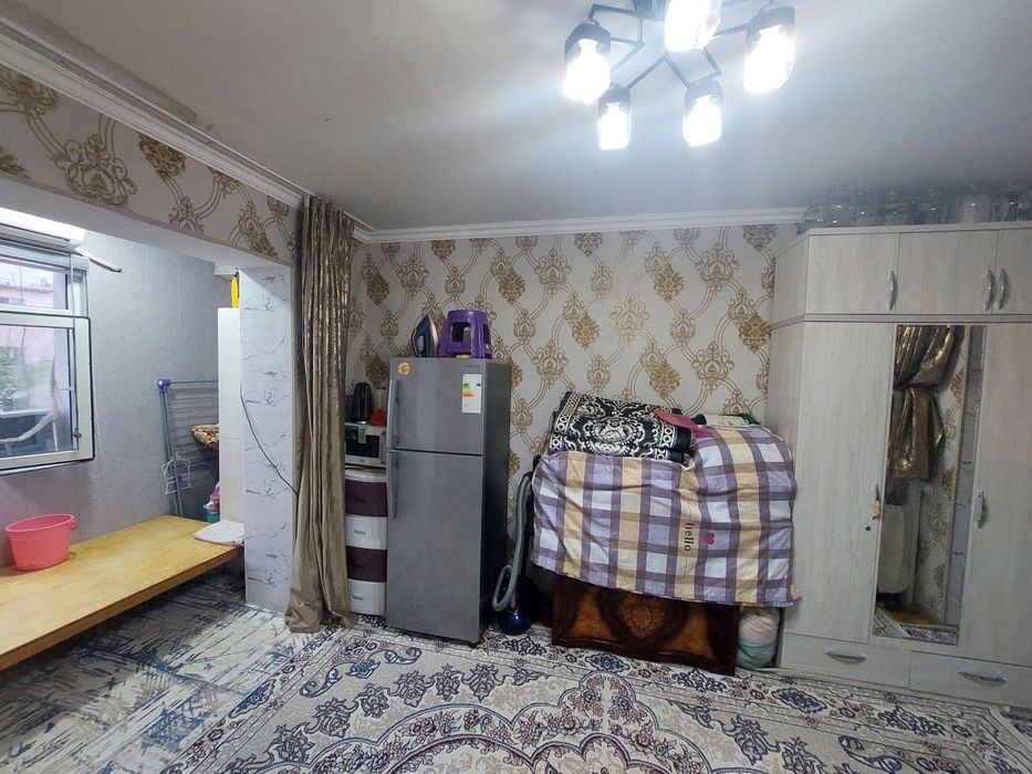 Продаётся квартира 1/4/4 кадышева