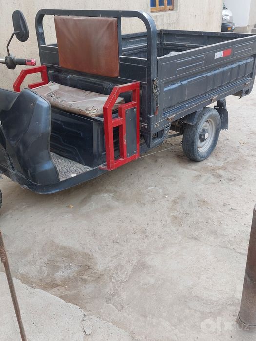 Skuter 3 oyoqli ektr mator
