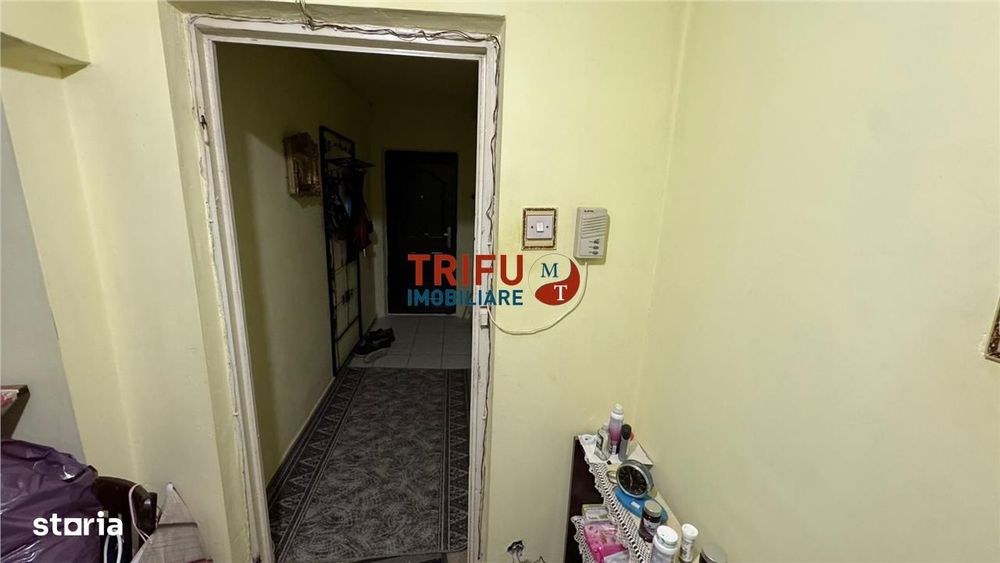 Apartament 4 camere etaj 3, decomandat, zona M-uri