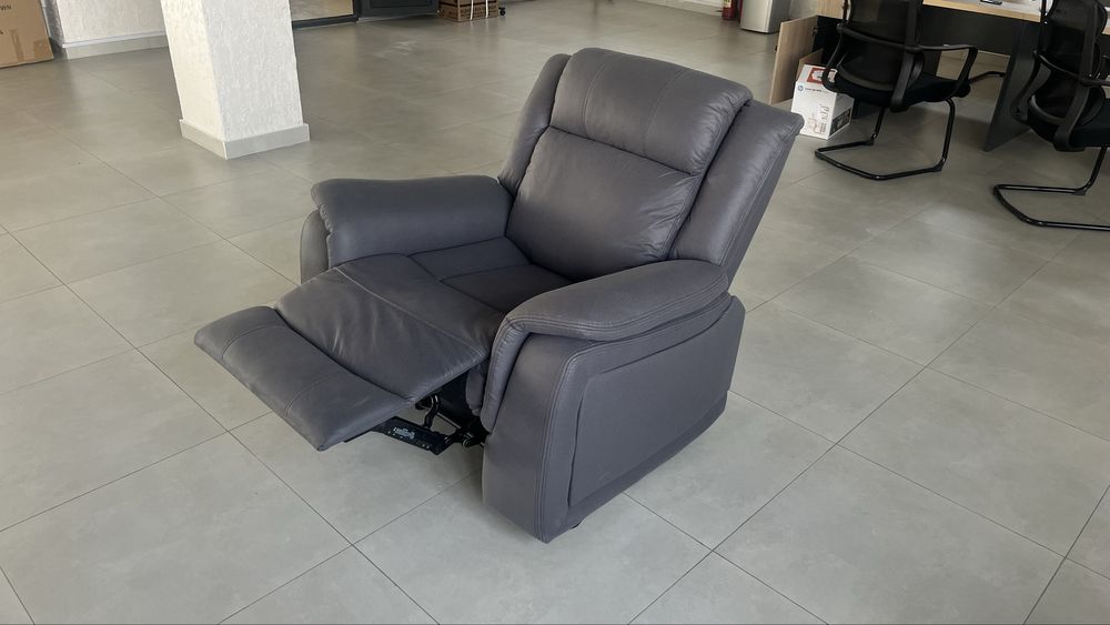 Диван с атаманкой подлокотник с подстаканиками