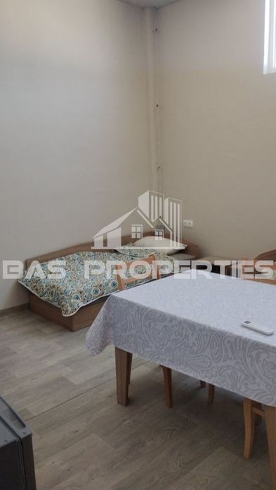 Дава се под наем Етаж от къща в София, Люлин 1 - 360 кв.м за 5100 € - Снимка #6