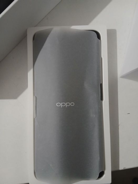 OPPOA5i жана каробкасымен